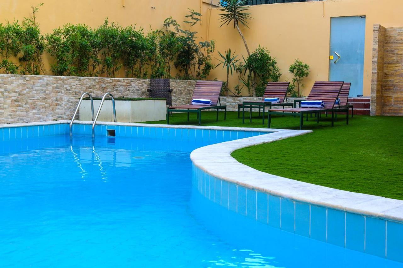 Golden Tulip Aqaba Hotel Luaran gambar